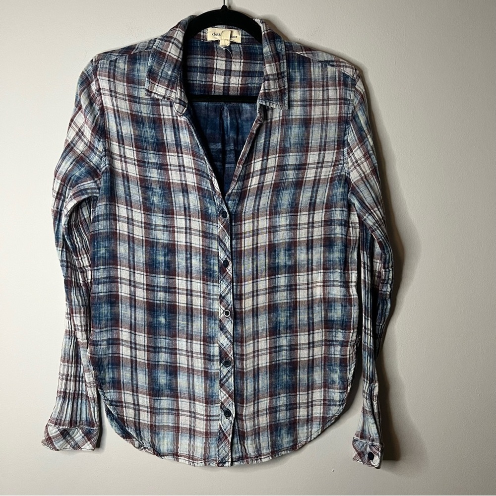 Women’s Cloth & Stone blue plaid long sleeve button up shirt size small S